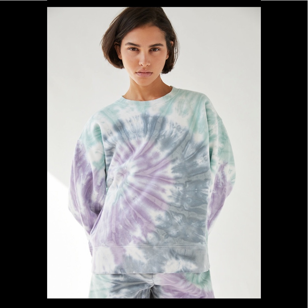 aritzia Tna
Cozy Fleece Boyfriend Crew Sweatshirt